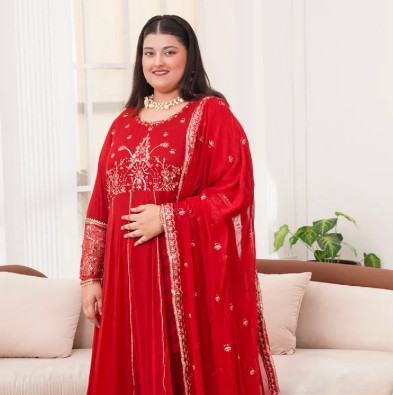 Pakistani Formal Wear Profile Picture