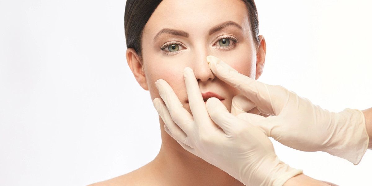 Why Does Choosing the Best Septoplasty Surgeon in Dubai Matter?
