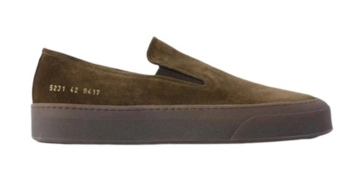 Why Common Projects Sneakers Never Go Out of Style