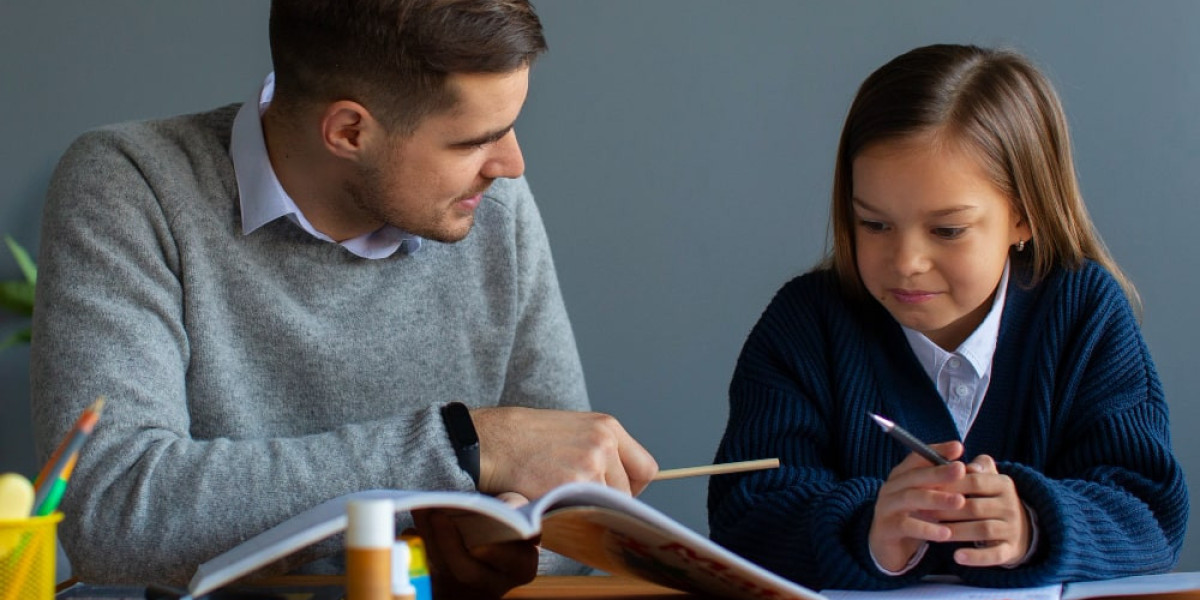 Private Tutoring in UAE: The Discipline Between Sessions That Decides Results