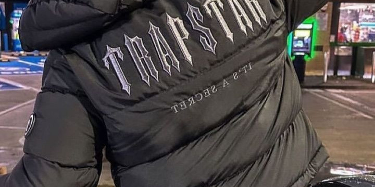 Trapstar Windbreaker – Trendy Outerwear for Everyday Fashion